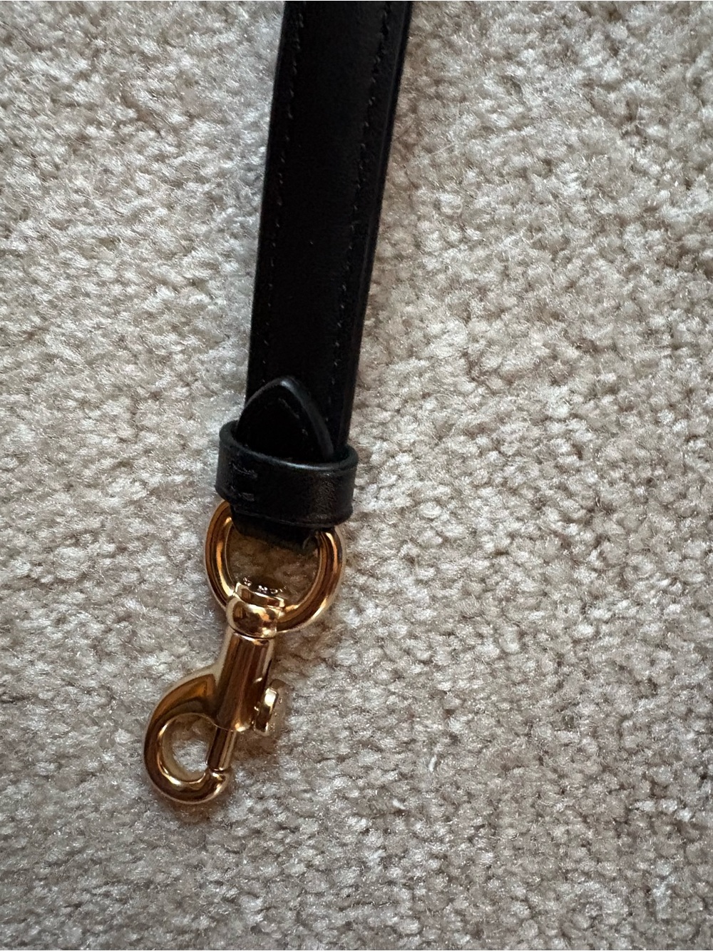 Coach smooth black leather gold tone adjustable crossbody bag strap replacement - Picture 7 of 7